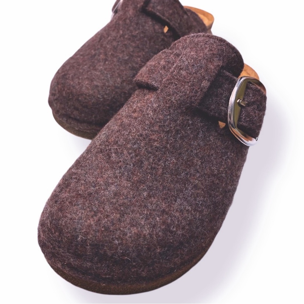 FLEXUS BOILED WOOL FELT CLOGS/MULES-BROWN SIZE 7.5